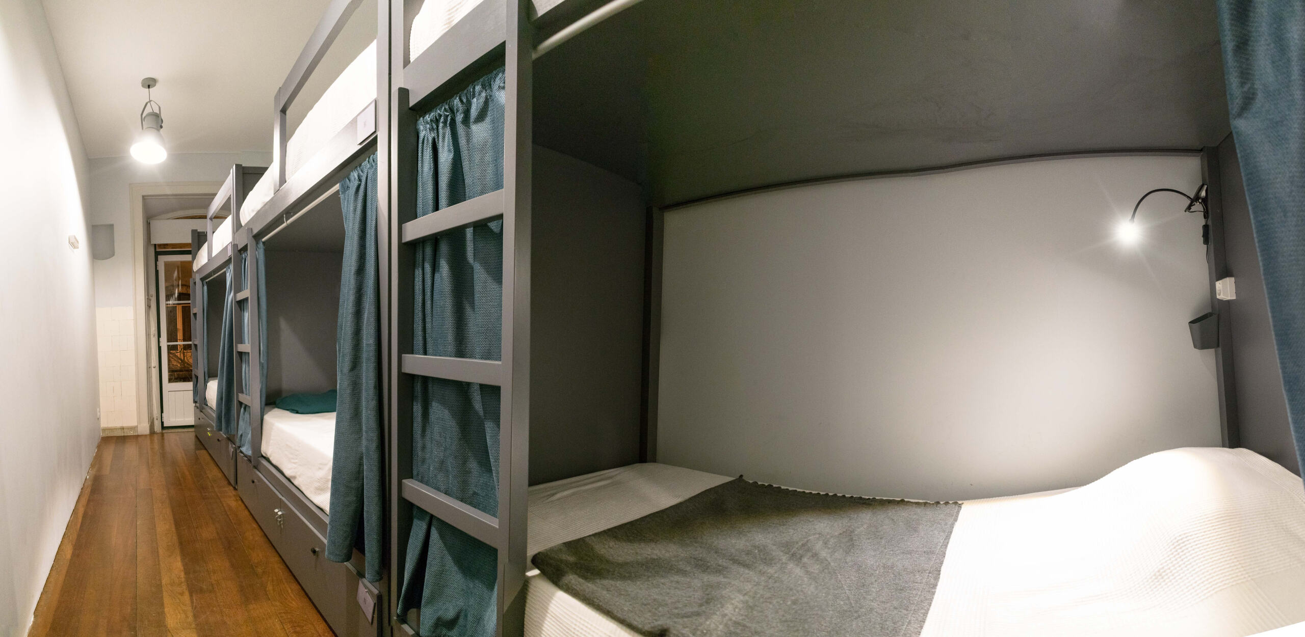 6-bed Dorms main image